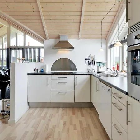 Holiday home 6 Person In Tarm Hemmet