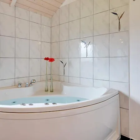Сasa de vacaciones 4 Star In Tarm Hemmet