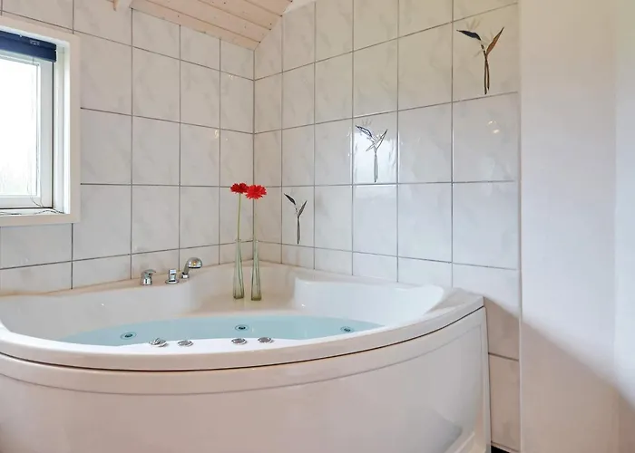 Luxury Retreat By Skaven - By Traum *